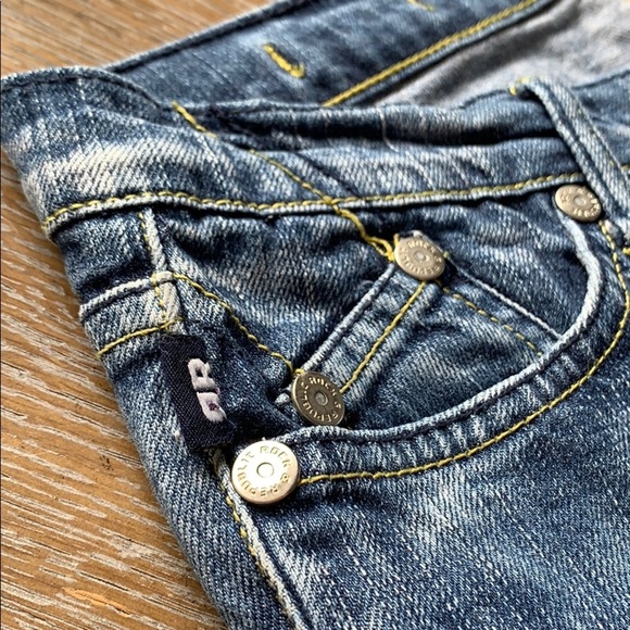 ROCK & REPUBLIC Original Cut Off Denim Shorts 28 - Picture 3 of 8